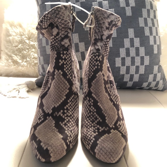 Steve Madden Snake Print Ankle Boots - Picture 2 of 7